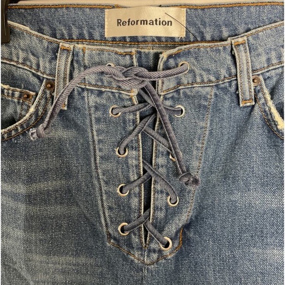 NWT Reformation Mid Crop Flare with Lace Up Jeans - Picture 3 of 4